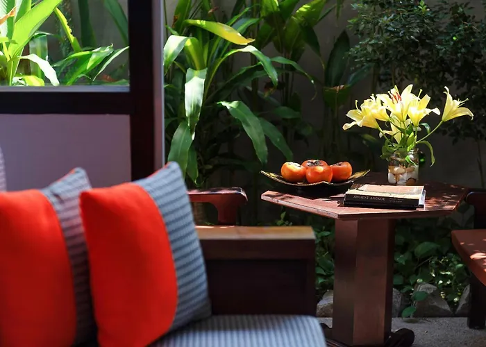 Hotel The Calm Oasis