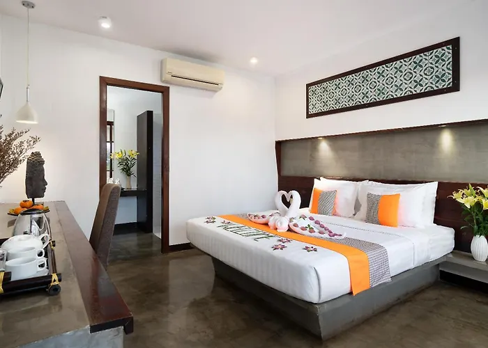 The Calm Oasis Hotel